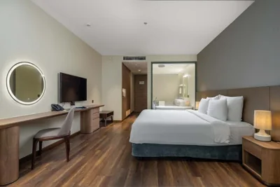 Premier Central - Mountain King — Flamingo Cát Bà Resort Managed by Flamingo Hotels & Resorts